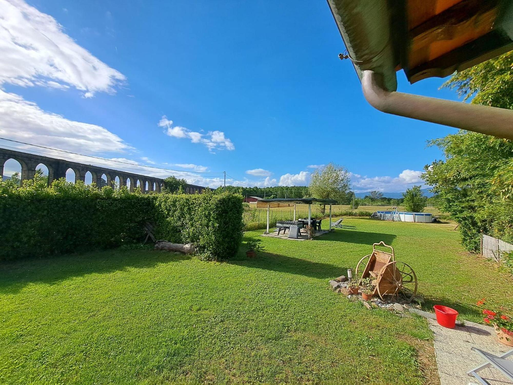 Residence Villa Ungaretti Lukka Zewnętrze zdjęcie